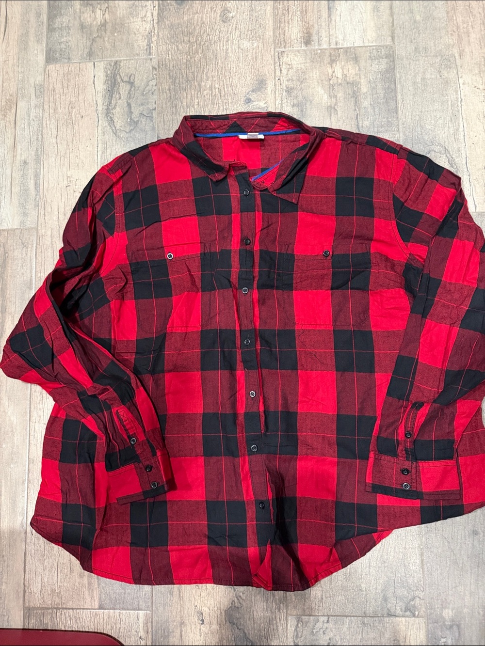 Women’s Red and Black Buffalo Plaid Button-Up Shirt